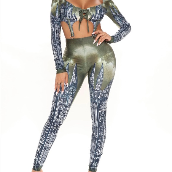 The Best View Legging Set - Picture 1 of 3